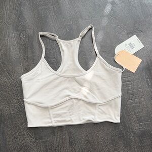 Chic Cream Sports Bra
